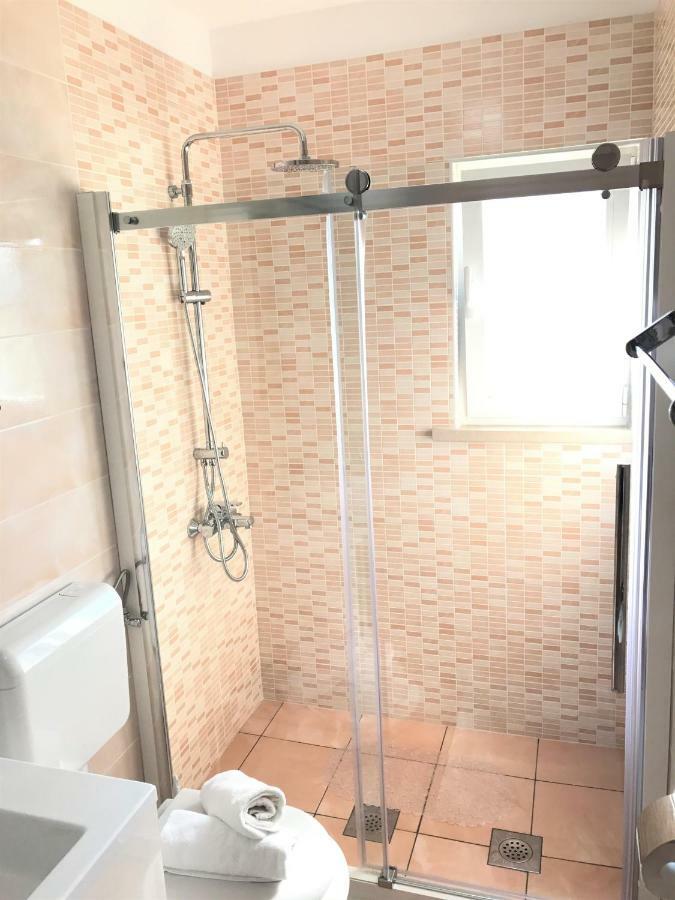Apartmani Fortuna Lumbarda Luaran gambar
